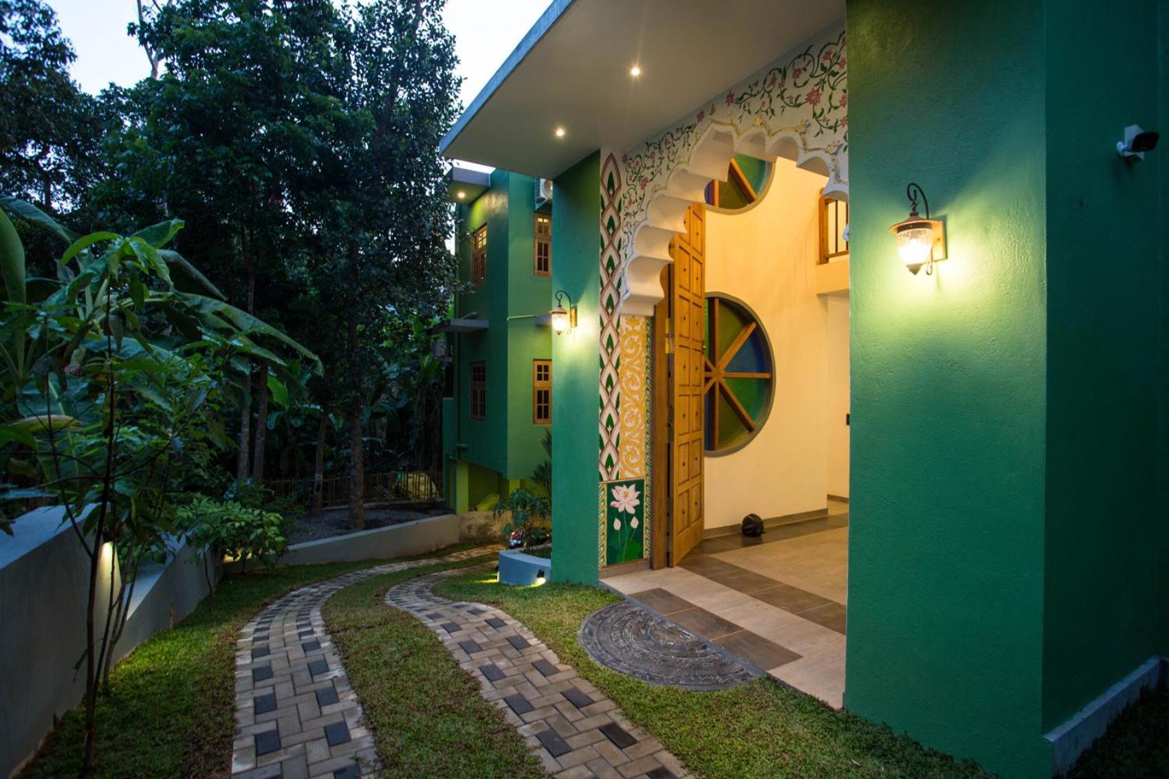 Barefoot Bungalow Hikka Hikkaduwa Exterior photo